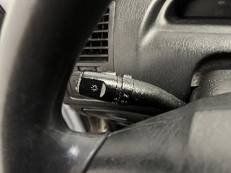 Hyundai Matrix Matrix Hatchback 1.8 16V (G4GB) [90kW]  (06-2001/04-2010) picture 15