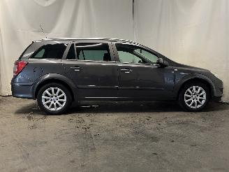 Opel Astra Astra H SW (L35) Combi 1.4 16V Twinport (Z14XEP(Euro 4)) [66kW]  (08-2=
004/10-2010) picture 7
