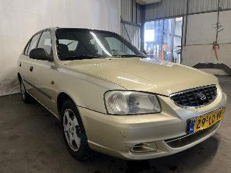 Hyundai Accent Accent Hatchback 1.5i 12V (G4EB) [65kW]  (01-2000/11-2005) picture 5