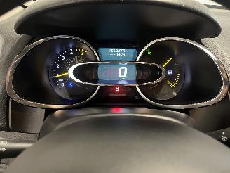 Renault Clio Clio IV (5R) Hatchback 5-drs 1.5 Energy dCi 90 FAP (K9K-608(K9K-B6)) [=
66kW]  (11-2012/08-2021) picture 18
