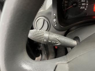 Fiat Panda Panda (169) Hatchback 1.2 Fire (188.A.4000) [44kW]  (09-2003/12-2009) picture 18