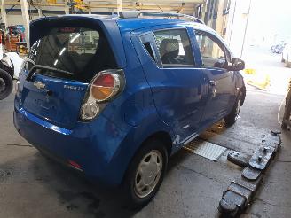 Chevrolet Spark Spark (M300) Hatchback 1.2 16V (LMU) [60kW]  (03-2010/12-2015) picture 3