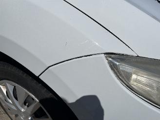 Renault Mégane Megane III Grandtour (KZ) Combi 5-drs 1.5 dCi 110 (K9K-837(K9K-N8)) [8=
1kW]  (02-2009/04-2016) picture 10