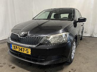 Auto incidentate Skoda Fabia Fabia III (NJ3) Hatchback 5-drs 1.0 12V (CHYA) [44kW]  (08-2014/06-202=
1) 2015/5