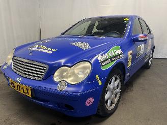 Mercedes C-klasse C (W203) Sedan 2.6 C-240 V6 18V (M112.912) [125kW]  (05-2000/02-2007) picture 1
