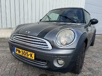 Mini Mini Mini (R56) Hatchback 1.6 16V Cooper (N12-B16A) [90kW]  (09-2009/11-201=
3) picture 1