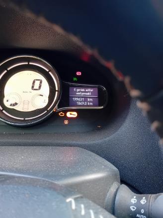 Renault Mégane Megane III Grandtour (KZ) Combi 5-drs 1.2 16V TCE 115 (H5F-400(H5F-A4)=
) [85kW]  (03-2012/02-2016) picture 2