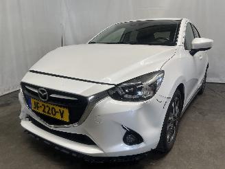 Avarii autoturisme Mazda 2 2 (DJ/DL) Hatchback 1.5 SkyActiv-G 90 (P5Y8) [66kW]  (08-2014/11-2017)= 2016/3