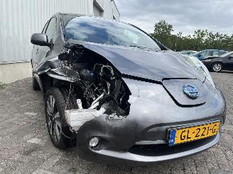 Nissan Leaf Leaf (ZE0) Hatchback Leaf (EM61) [80kW]  (11-2010/12-2017) picture 6