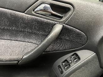 Mercedes C-klasse C (W203) Sedan 1.8 C-180K 16V (M271.946) [105kW]  (05-2002/02-2007) picture 19