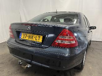 Mercedes C-klasse C (W203) Sedan 1.8 C-180K 16V (M271.946) [105kW]  (05-2002/02-2007) picture 5
