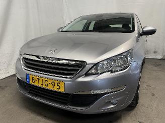 Damaged car Peugeot 308 308 (L3/L8/LB/LH/LP) Hatchback 5-drs 1.2 12V VTi PureTech 82 (EB2F(HMZ=
)) [60kW]  (09-2013/06-2021) 2014/2