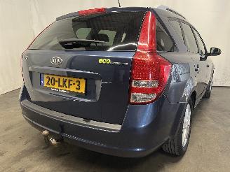 Kia Cee d Cee'd Sporty Wagon (EDF) Combi 1.4 16V (G4FA) [66kW]  (07-2009/12-2012=
) picture 5