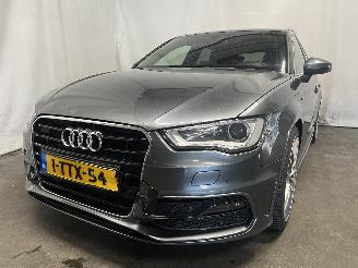 Auto incidentate Audi A3 A3 Sportback (8VA/8VF) Hatchback 5-drs 1.8 TFSI 16V (CJSA(Euro 5)) [13=
2kW]  (09-2012/03-2020) 2014/5