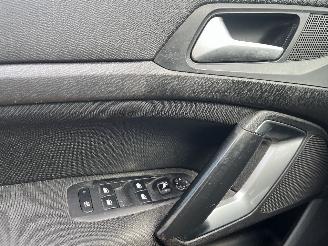 Peugeot 308 308 SW (L4/L9/LC/LJ/LR) Combi 5-drs 1.6 BlueHDi 120 (DV6FC(BHZ)) [88kW=
]  (03-2014/12-2021) picture 22