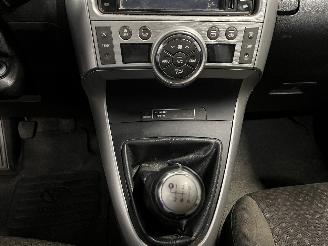 Toyota Verso Verso MPV 2.0 16V D-4D-F (1AD-FTV(Euro 4)) [93kW]  (04-2009/08-2018) picture 25