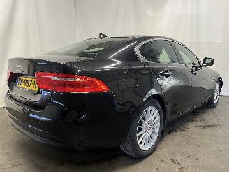 Jaguar XE XE Sedan 2.0 D E-Performance 16V (204DTD(AJ20D4)) [120kW]  (03-2015/..=
=2E) picture 6