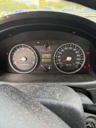 Hyundai Getz Getz Hatchback 1.6i 16V (G4ED) [77kW]  (09-2002/09-2005) picture 2
