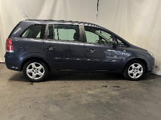 Opel Zafira Zafira (M75) MPV 1.8 16V Ecotec (Z18XER(Euro 4)) [103kW]  (07-2005/04-=
2015) picture 7
