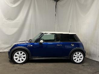 Mini Mini Mini (R50/53) Hatchback 1.6 16V Cooper S (W11-B16A) [120kW]  (03-2002/=
09-2006) picture 3