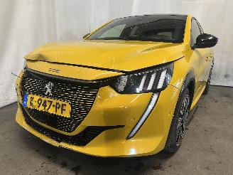 Coche accidentado Peugeot 208 208 II (UB/UH/UP) Hatchback 5-drs e-208 50 kWh (ZKX) [100kW]  (06-2019=
/...) 2020/7