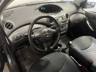 Renault Mégane Megane III Grandtour (KZ) Combi 5-drs 1.2 16V TCE 115 (H5F-400(H5F-A4)=
) [85kW]  (03-2012/02-2016) picture 32