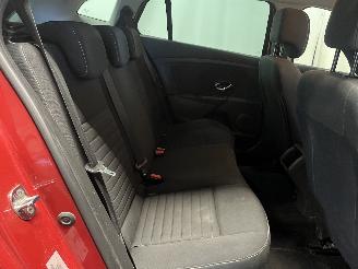 Renault Mégane Megane III Grandtour (KZ) Combi 5-drs 1.2 16V TCE 115 (H5F-400(H5F-A4)=
) [85kW]  (03-2012/02-2016) picture 19