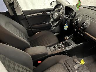 Audi A3 A3 Sportback (8VA/8VF) Hatchback 5-drs 1.6 TDI Ultra 16V (CRKB(Euro 5)=
) [81kW]  (09-2013/10-2020) picture 9