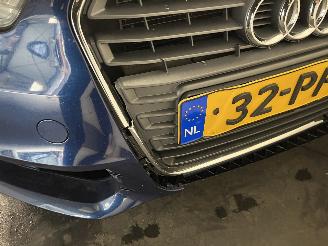 Audi A1 A1 (8X1/8XK) Hatchback 3-drs 1.2 TFSI (CBZA) [63kW]  (05-2010/04-2015)= picture 12