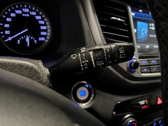 Hyundai Tucson Tucson (TL) SUV 1.7 CRDi 16V 2WD (D4FD) [104kW]  (06-2015/09-2020) picture 18