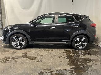 Hyundai Tucson Tucson (TL) SUV 1.7 CRDi 16V 2WD (D4FD) [104kW]  (06-2015/09-2020) picture 4