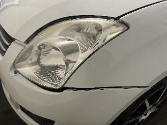 Suzuki Swift Swift (ZA/ZC/ZD1/2/3/9) Hatchback 1.3 VVT 16V (M13A VVT) [68kW]  (02-2=
005/06-2012) picture 14