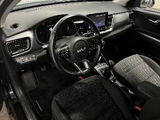 Kia Stonic Stonic (YB) SUV 1.0i T-GDi 12V Eco-Dynamics+ (G3LF) [74kW]  (01-2021/.=
=2E.) picture 14