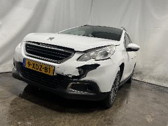Vaurioauto  passenger cars Peugeot 2008 2008 (CU) MPV 1.2 Vti 12V PureTech 82 (EB2F(HMZ)) [60kW]  (03-2013/12-=
2018) 2014/7