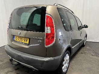 Skoda Roomster Roomster (5J) MPV 1.2 TSI (CBZA) [63kW]  (03-2010/05-2015) picture 5