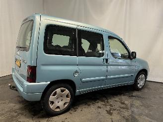 Citroën Berlingo Berlingo Cinqspace, Multispace MPV 1.6 16V (TU5JP4(NFU)) [80kW]  (10-2=
000/12-2011) picture 6