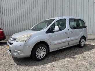Citroën Berlingo Berlingo Cinqspace, Multispace MPV 1.6 Hdi 16V 90 (DV6ATED4(9HX)) [66k=
W]  (04-2008/12-2018) picture 3