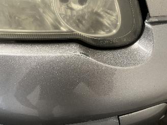 Toyota Yaris Yaris (P1) Hatchback 1.3 16V VVT-i (2SZFE) [64kW]  (04-2002/09-2005) picture 8