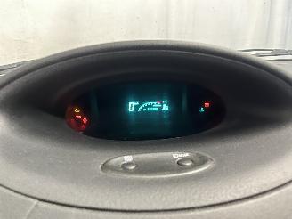 Toyota Yaris Yaris (P1) Hatchback 1.3 16V VVT-i (2SZFE) [64kW]  (04-2002/09-2005) picture 20