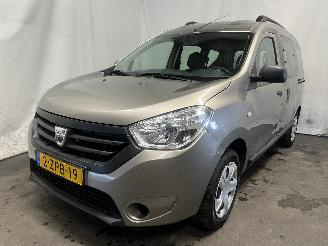 Schadeauto Dacia Dokker Dokker (0S) MPV 1.2 TCE 16V (H5F-408) [85kW]  (11-2012/12-2021) 2015/2