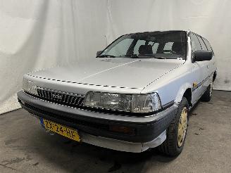 uszkodzony samochody osobowe Toyota Camry Camry Station Wagon (SV/VZV/CV2) Combi 2.0 GLi 16V (3SFE) [89kW]  (11-=
1986/05-1991) 1991/8