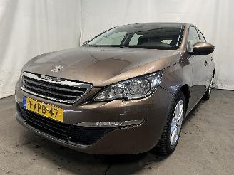 Damaged car Peugeot 308 308 (L3/L8/LB/LH/LP) Hatchback 5-drs 1.2 12V e-THP PureTech 130 (EB2DT=
S(HNY)) [96kW]  (11-2013/06-2021) 2014/10