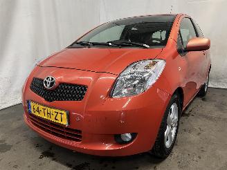 škoda osobní automobily Toyota Yaris Yaris II (P9) Hatchback 1.3 16V VVT-i (2SZFE) [64kW]  (08-2005/11-2010=
) 2007/1