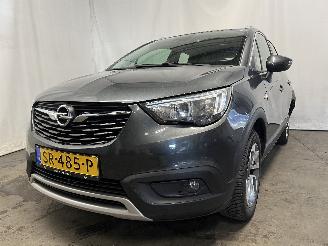 damaged passenger cars Opel Crossland Crossland (X) SUV 1.2 Turbo 12V (F12XHL(EB2ADTD)) [81kW]  (03-2017/...=
) 2018/5