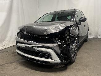 damaged passenger cars Opel Crossland Crossland (X) SUV 1.2 Turbo 12V (B12XHL(EB2DT)) [81kW]  (03-2017/...) 2024/2
