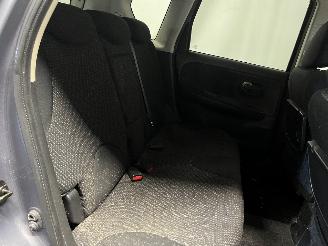 Nissan Note Note (E11) MPV 1.4 16V (CR14DE) [65kW]  (01-2006/08-2013) picture 15