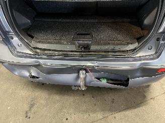 Nissan Note Note (E11) MPV 1.4 16V (CR14DE) [65kW]  (01-2006/08-2013) picture 11