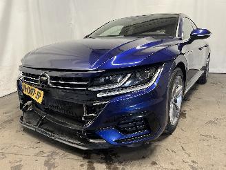skadebil auto Volkswagen Arteon Arteon (3HAB) Hatchback 5-drs 2.0 TSI 16V (CZPB) [140kW]  (05-2017/06-=
2021) 2018/1