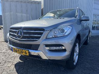 Schadeauto Mercedes ML ML III (166) SUV 2.1 ML-250 CDI 16V BlueTEC 4-Matic (OM651.960) [150kW=
]  (06-2011/12-2015) 2012/2