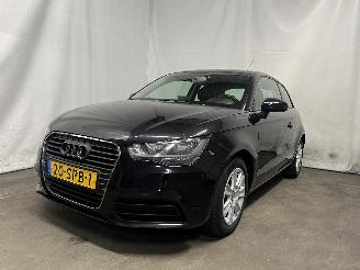 Voiture accidenté Audi A1 A1 (8X1/8XK) Hatchback 3-drs 1.2 TFSI (CBZA) [63kW]  (05-2010/04-2015)= 2011/11